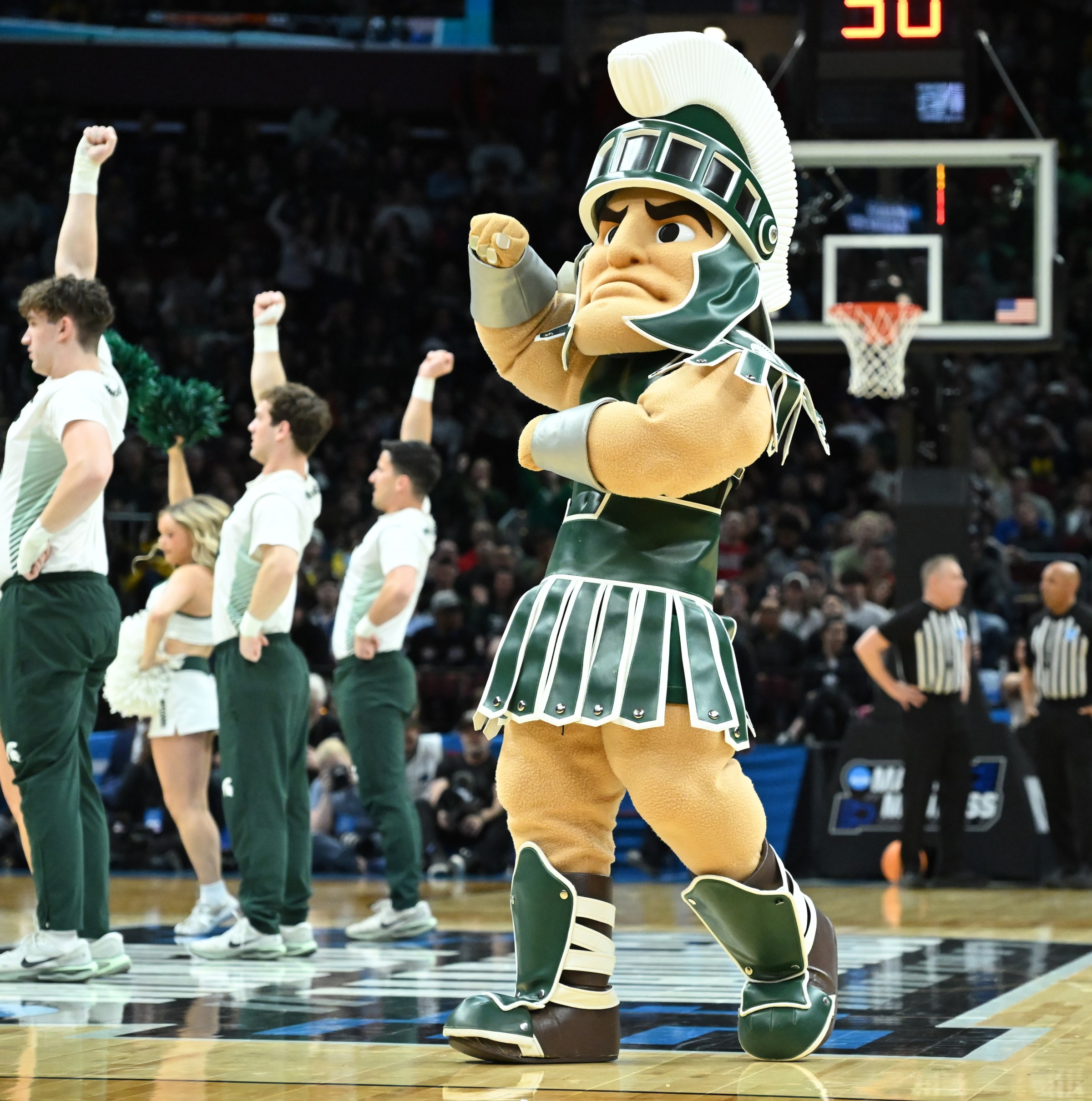 Detroit’s Best Sports Bars to Watch March Madness and the Tigers