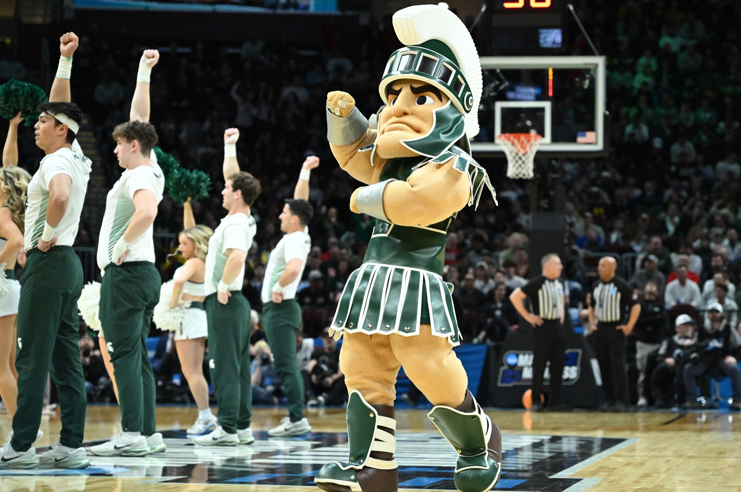 Detroit’s Best Sports Bars to Watch March Madness and the Tigers