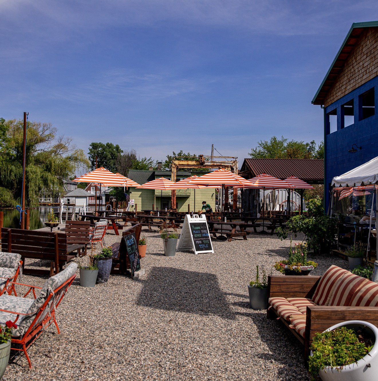 These Metro Detroit Restaurants and Bars Have Stunning Views
